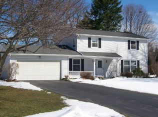 34 Havenshire Rd, Rochester, NY 14625