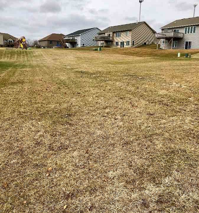 2nd image of 1562 Brentwood Dr