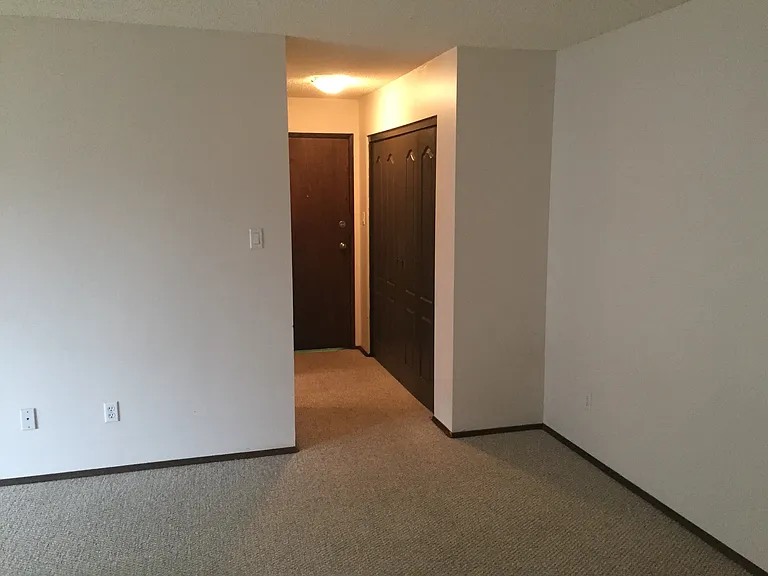 8 108th Ave NW — Photo 9