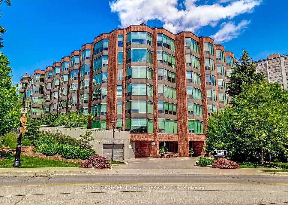 1st image of 2121 Lakeshore Rd #301