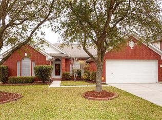 3101 Colony Dr, Dickinson, TX 77539