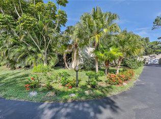 101 Pinebrook Dr, Fort Myers, FL 33907