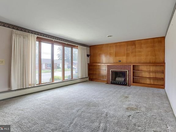 3rd image of 1005 S 2nd Ave