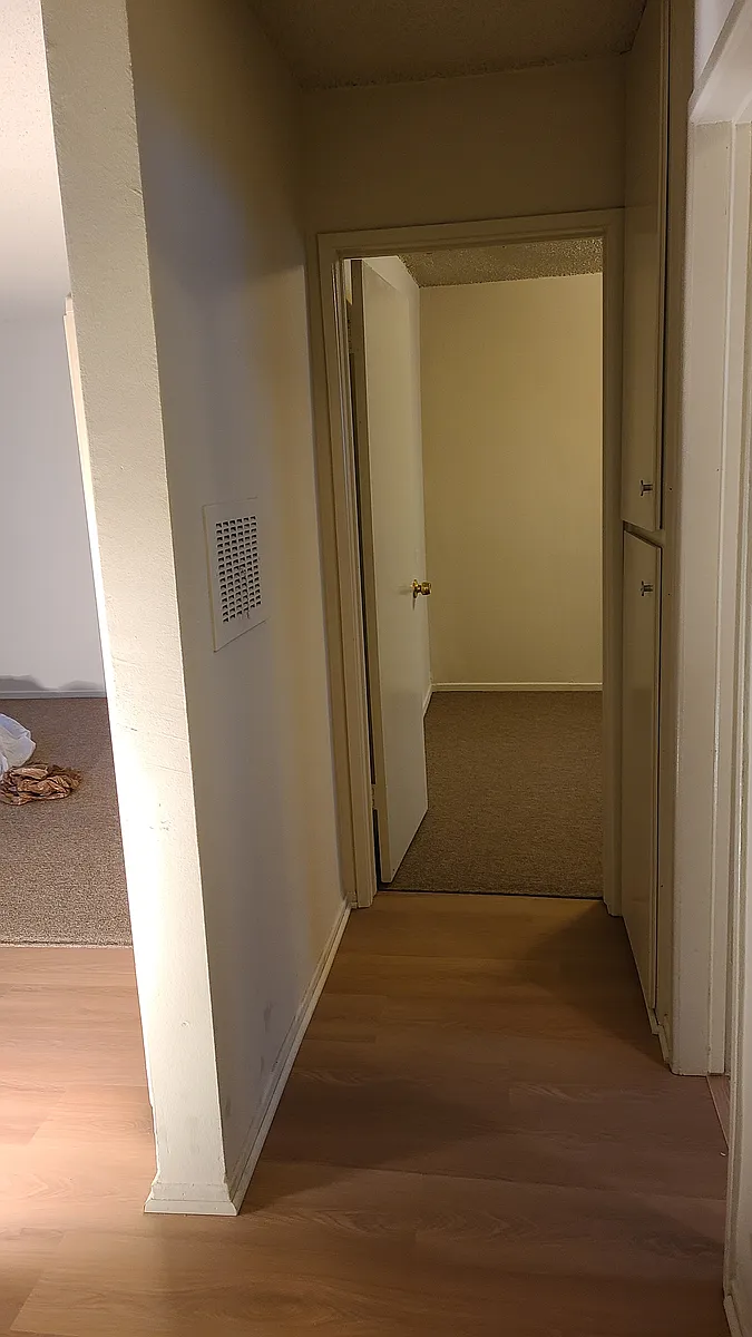 Building Photo - 440 Solano Ave #2