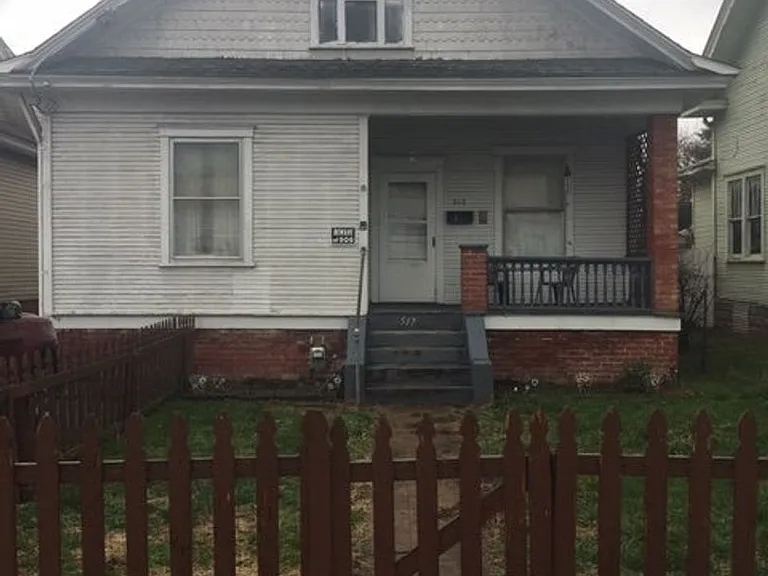 517 Roane St — Photo 1