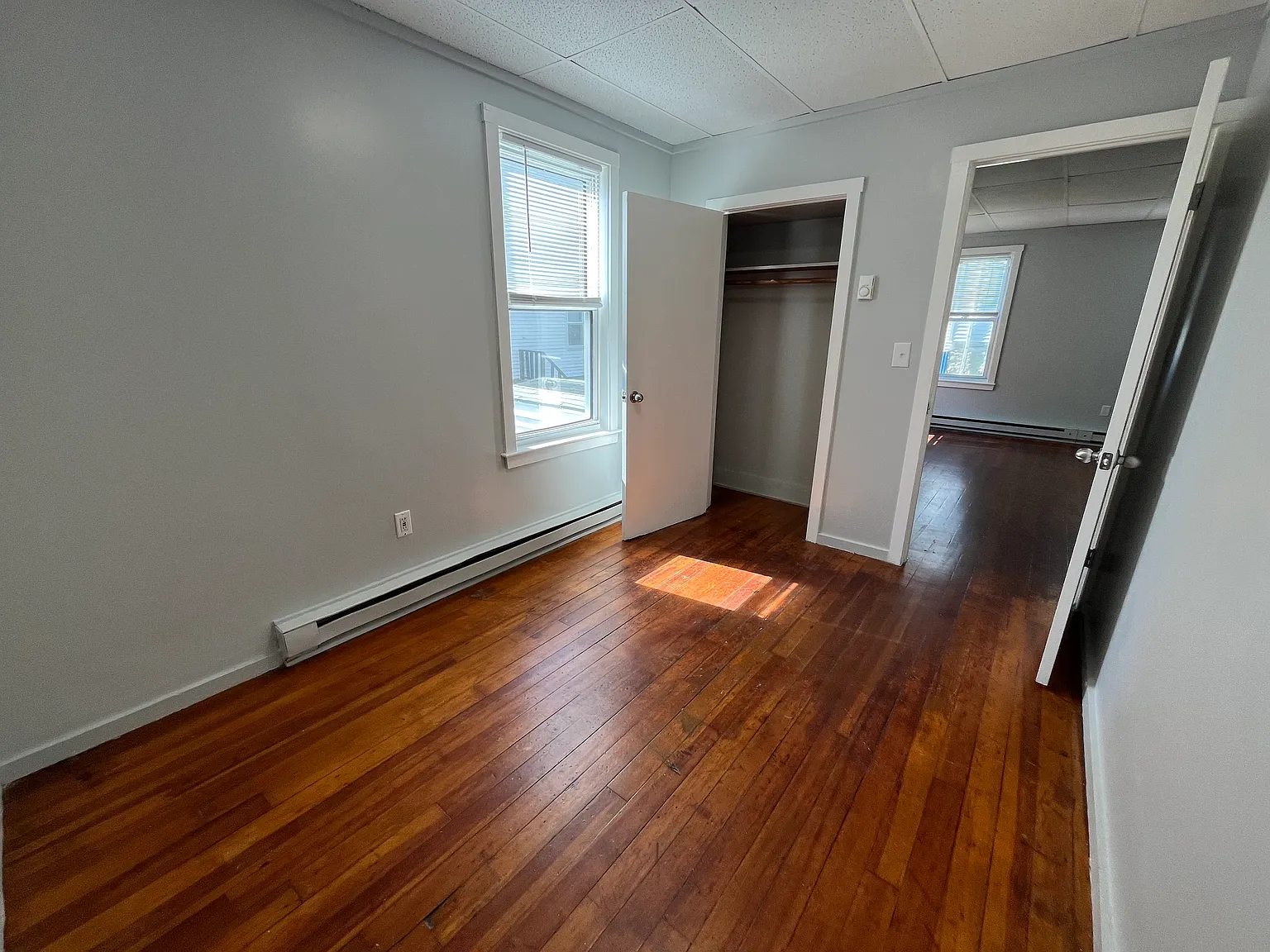 2 bed, 700 sqft, $1,450 — Photo 4