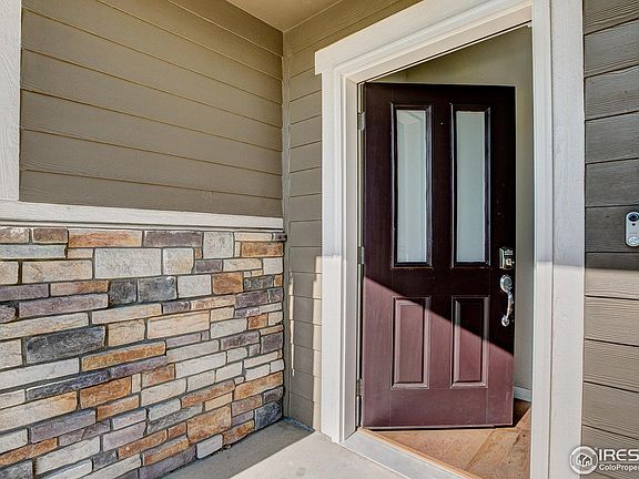 3rd image of 2411 Crown View Dr #2