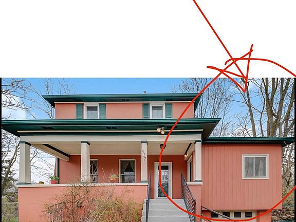 2nd image of 817 Edward St #2