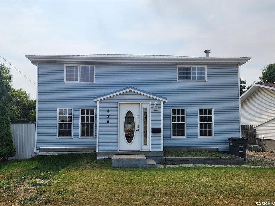 1st image of 430 3rd STREET