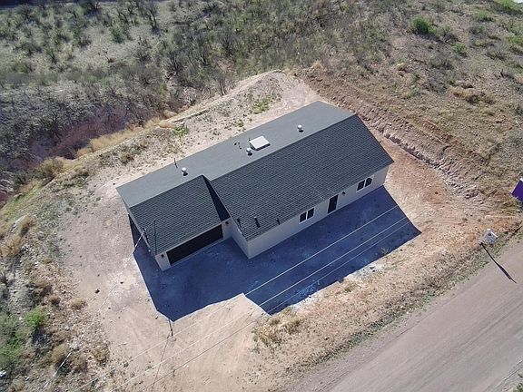 3rd image of 383 Via Aloe Vera