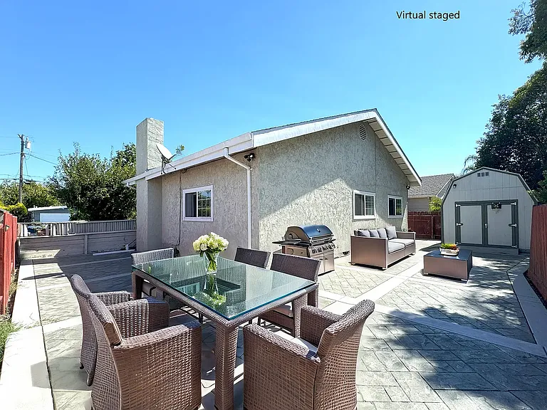 36681 Bishop St — Photo 16