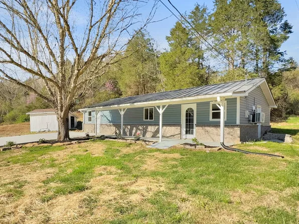 3337 Hartsville Rd, Lafayette, TN 37083