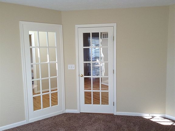 4th image of 564 Panzeretta Dr