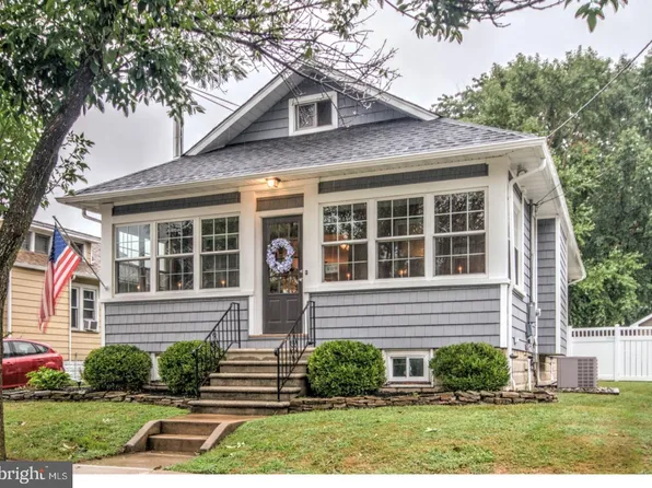 909 Highland Blvd, Gloucester City, NJ 08030