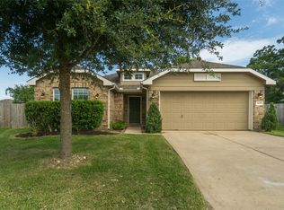 1805 Autumn Pond Cir, Alvin, TX 77511