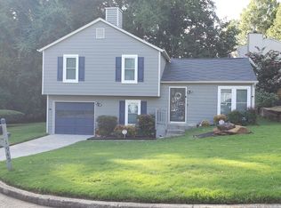 1945 Denham Ct, Lithonia, GA 30058