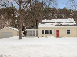2518 W 87 1/2 St, Minneapolis, MN 55431