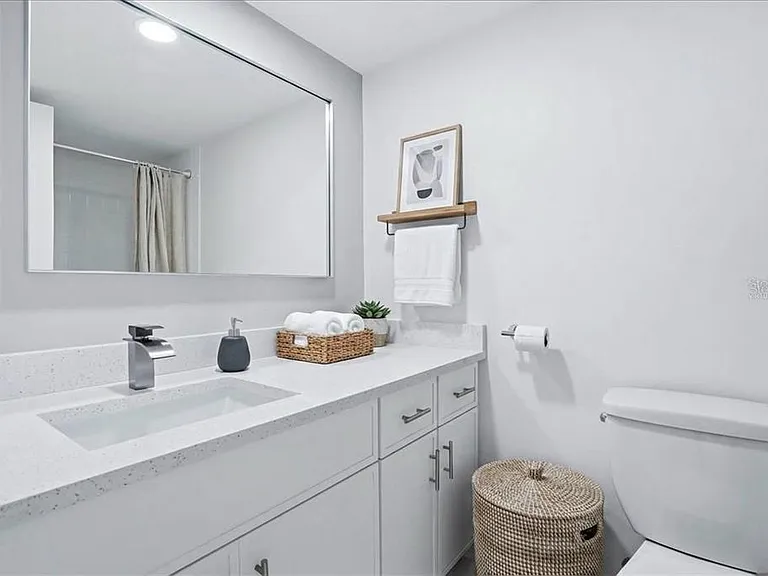 5095 Bay St NE #21O — Photo 9