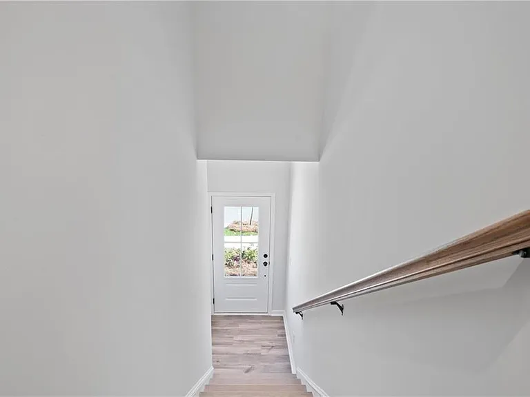 2676 Creek View Ter — Photo 3