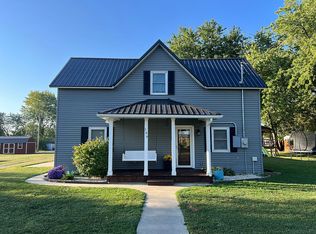 109 E Elm St, Dieterich, IL 62424