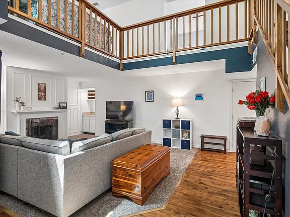 4th image of 301 Stoneledge