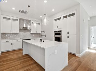 220 Waters Park Cir #303, San Mateo, CA 94403