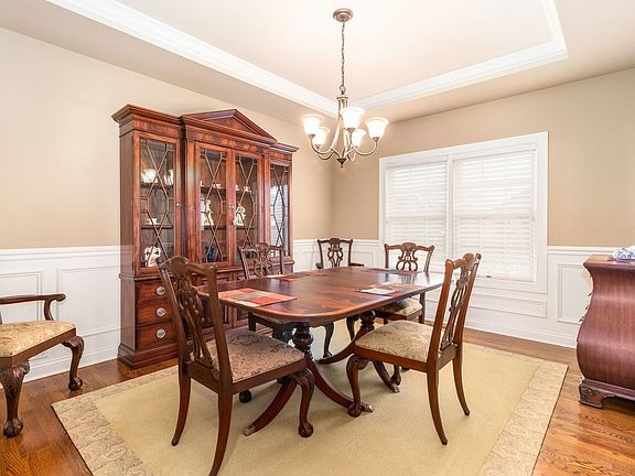4th image of 21256 S Redwood Ln