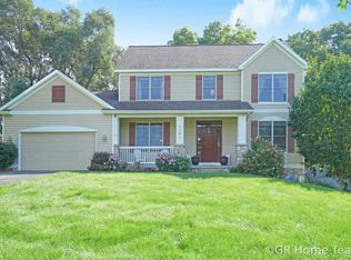 3636 Hunters Way Dr SE, Ada, MI 49301