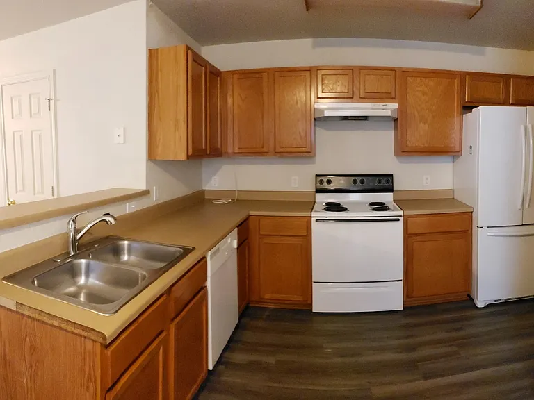 811D Industrial Ave #D — Photo 6