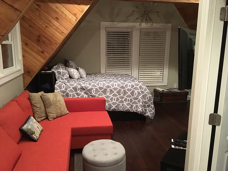 8 Elmwood Ave — Photo 12