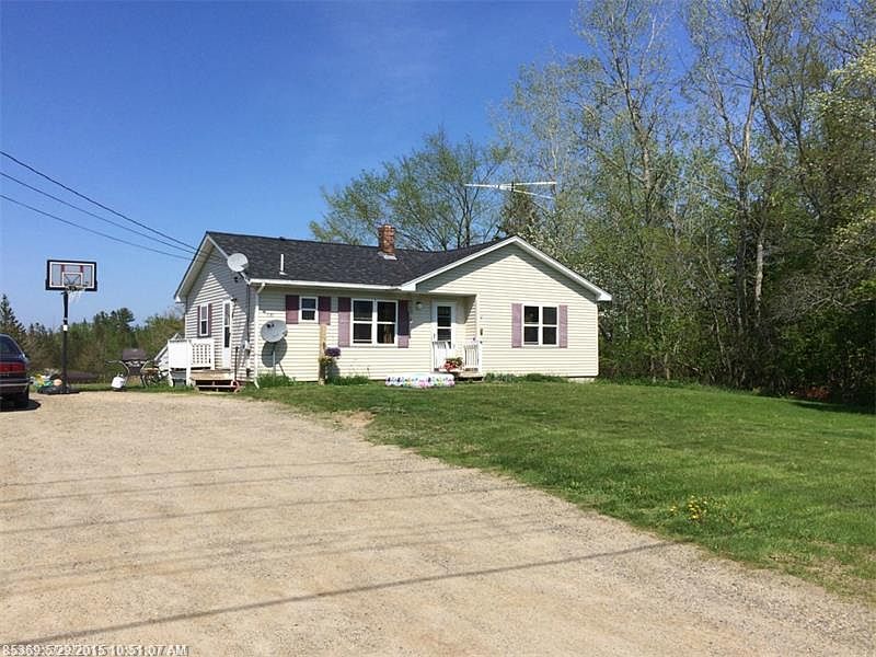 2nd image of 1307 Main St