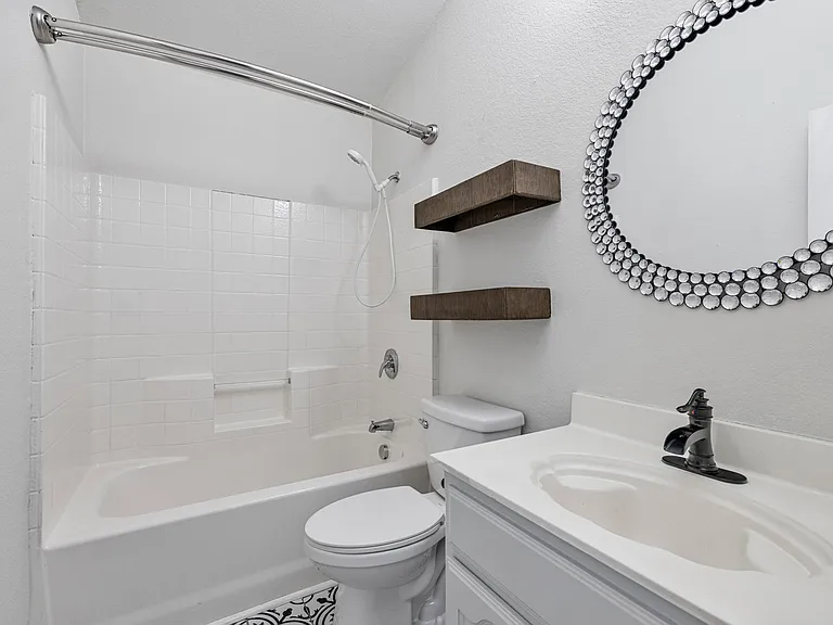 2709 Mountain Lion Dr — Photo 6