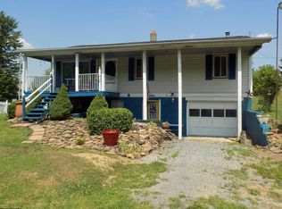 23 Terrell Dr, Morgantown, WV 26508