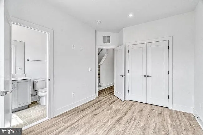 11236 Bunsen St — Photo 39