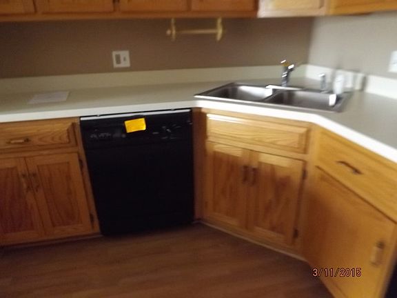 3rd image of 3103 Ingalls Ave APT 3A