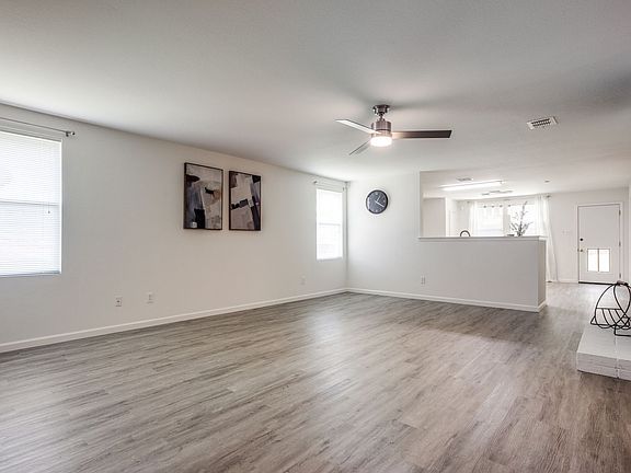 4th image of 12685 Drexel St