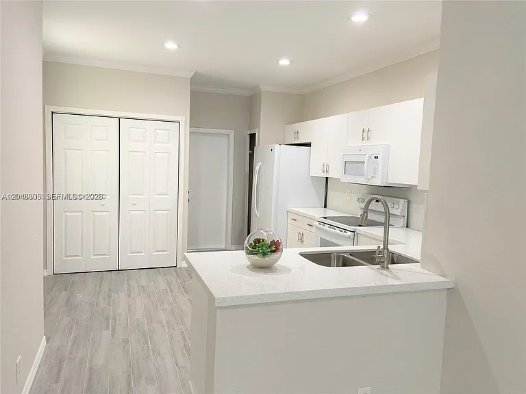 2174 Ensenada Ter — Photo 2