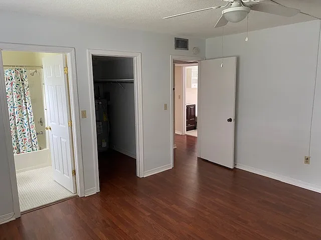 6965 Avenue Des Palais — Photo 18