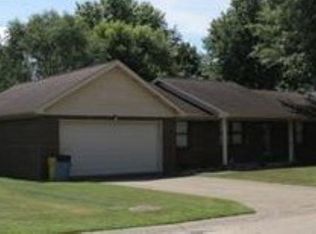 2544 Wood Dr, Henderson, KY 42420