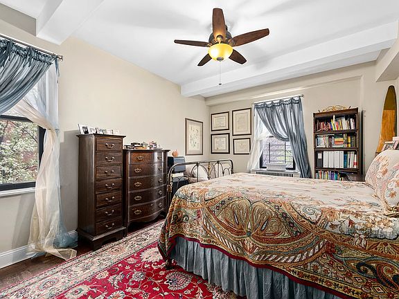 4th image of 77 Park Ter APT D35