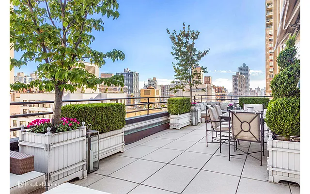 Sold by Douglas Elliman | media 13