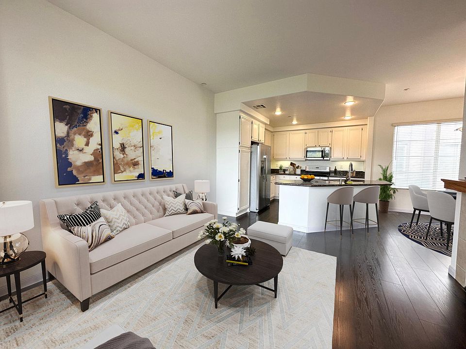 1st image of 2744 Escala Cir