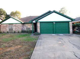 6123 Brown Bark Dr, Houston, TX 77092