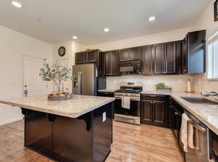 609 Eclipse Ct, Roseville, CA 95747