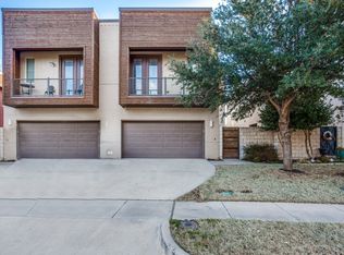 411 Templeton Dr, Fort Worth, TX 76107
