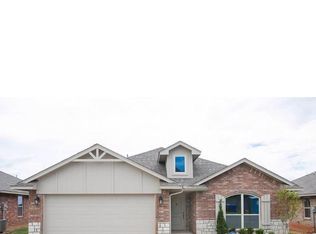 3916 Colefax Ln, Norman, OK 73026