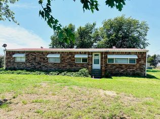 48513 S County Road 275, Lahoma, OK 73754