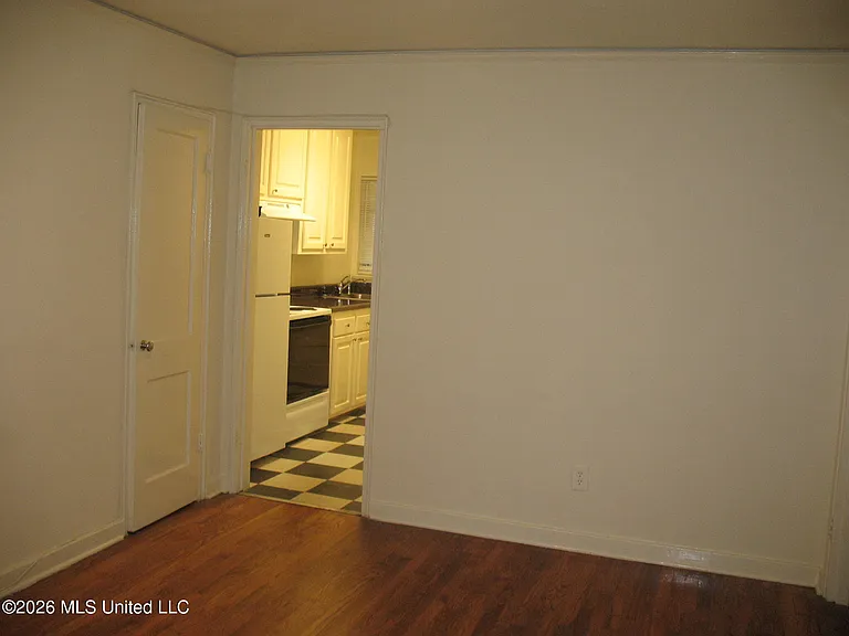 1004 Poplar Blvd #2 — Photo 6