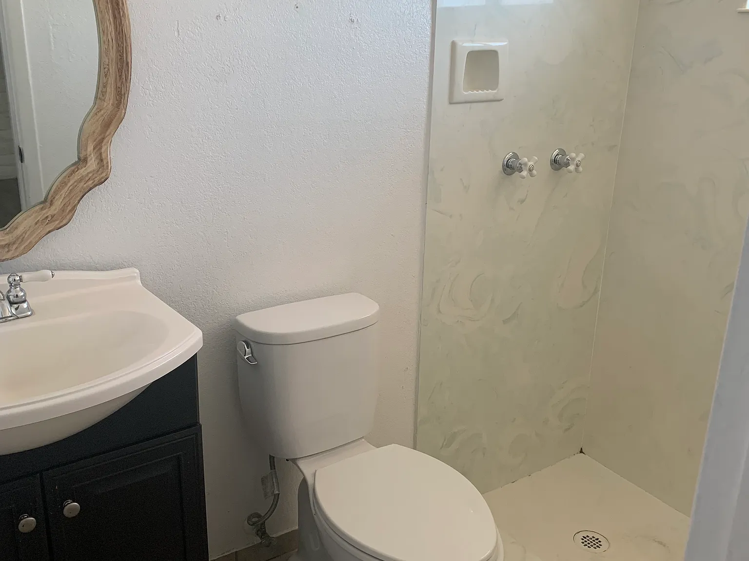 3 bed, 1308 sqft, $1,900 — Photo 4