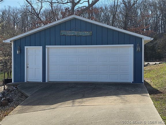 3rd image of 336 Boot Cir